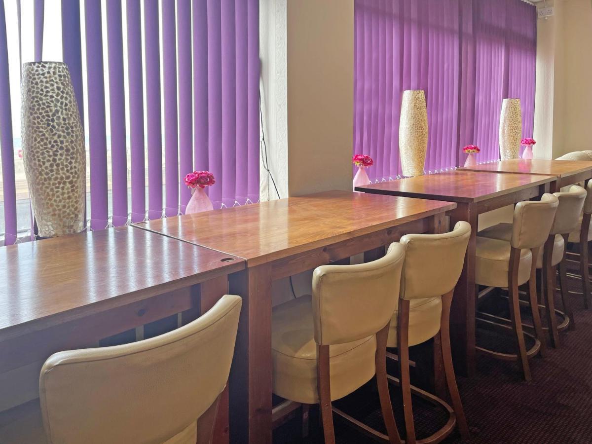 Sapphire Hotel Blackpool Promenade Екстериор снимка