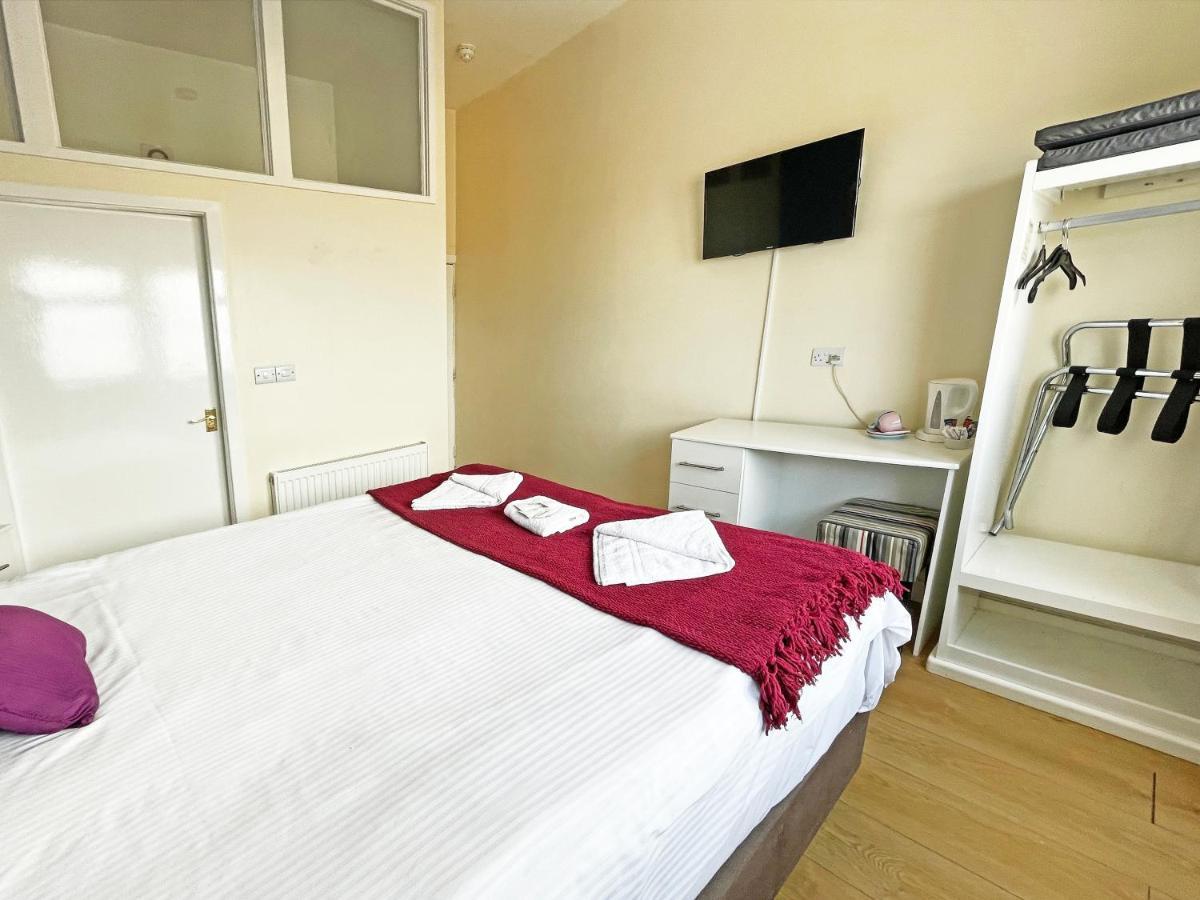 Sapphire Hotel Blackpool Promenade Екстериор снимка